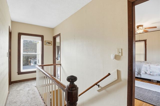 21 Whitman St, Leominster, MA 01453