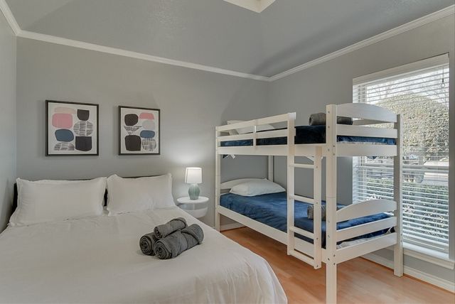 6624 Gold Dust Trail, Dallas, TX 75252