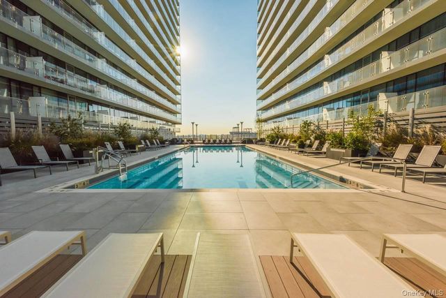 40-26 College Point Boulevard 11E, Flushing, NY 11354