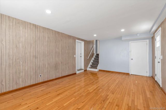 49 Middlecamp Road, Westbury, NY 11590