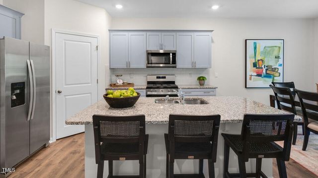 865 Bullhorn Drive, Wake Forest, NC 27587