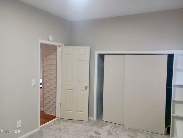 321 N 4th Avenue, Mechanicville, NY 12118