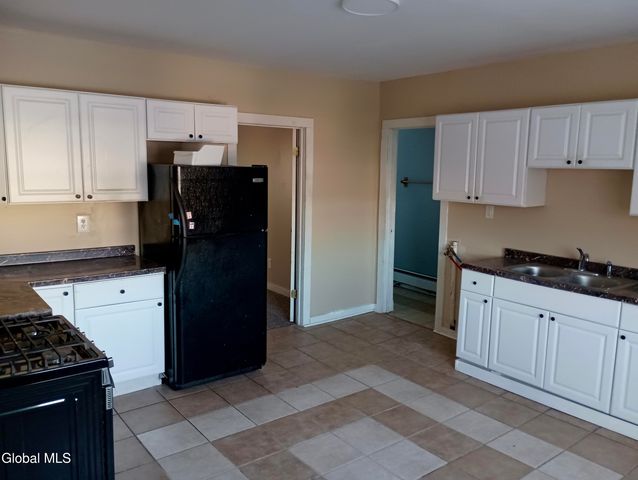 321 N 4th Avenue, Mechanicville, NY 12118