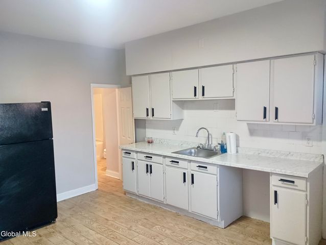 321 N 4th Avenue, Mechanicville, NY 12118