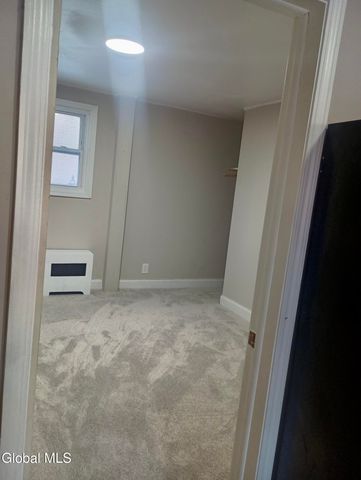 321 N 4th Avenue, Mechanicville, NY 12118