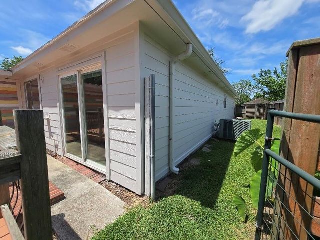 1110 Greencroft Street, Channelview, TX 77530