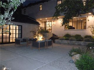 1094 Acanto Place, Bel Air, CA 90049