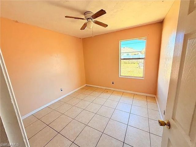 419 16th PL, Cape Coral, FL 33909