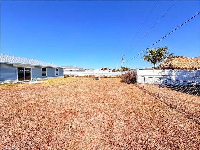 419 16th PL, Cape Coral, FL 33909