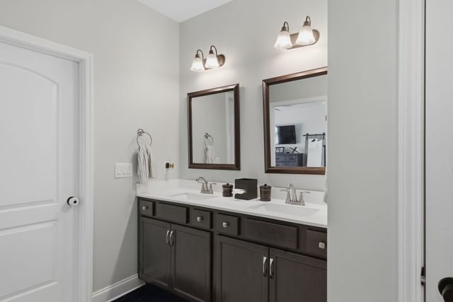 531 Lingering Way, Hendersonville, TN 37075