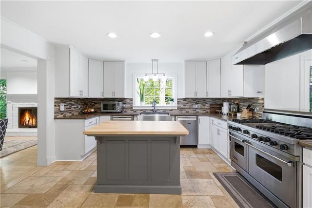 4115 Glen Devon Drive, Atlanta, GA 30327