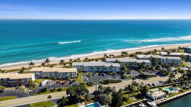 1043 Hillsboro Mile 18c, Hillsboro Beach, FL 33062