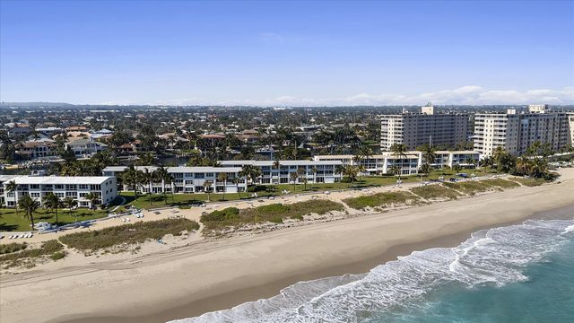 1043 Hillsboro Mile 18c, Hillsboro Beach, FL 33062