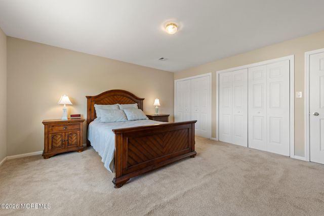 67 Glenn Drive, Manahawkin, NJ 08050