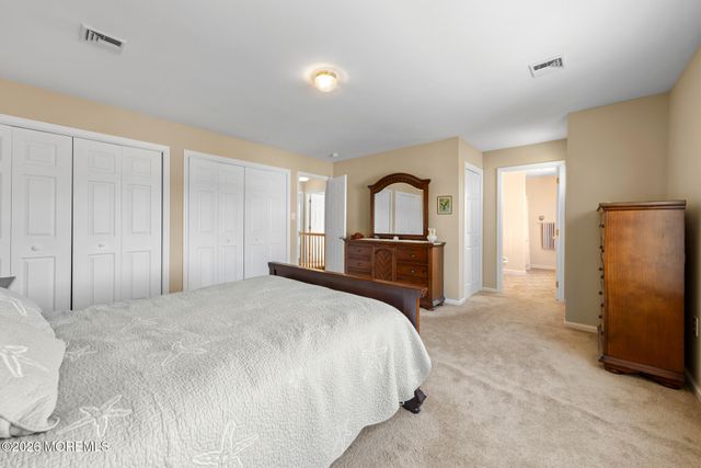 67 Glenn Drive, Manahawkin, NJ 08050