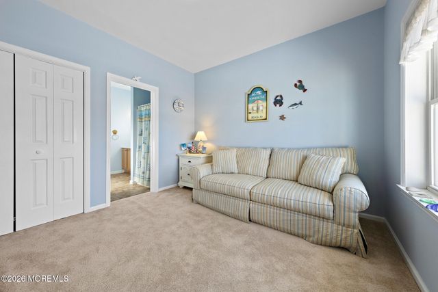 67 Glenn Drive, Manahawkin, NJ 08050