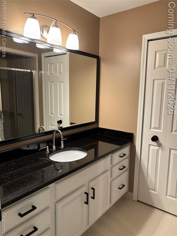 52242 Mitchell Lane 18, Macomb, MI 48042