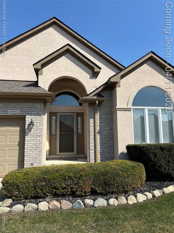 52242 Mitchell Lane 18, Macomb, MI 48042
