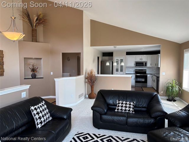 52242 Mitchell Lane 18, Macomb, MI 48042