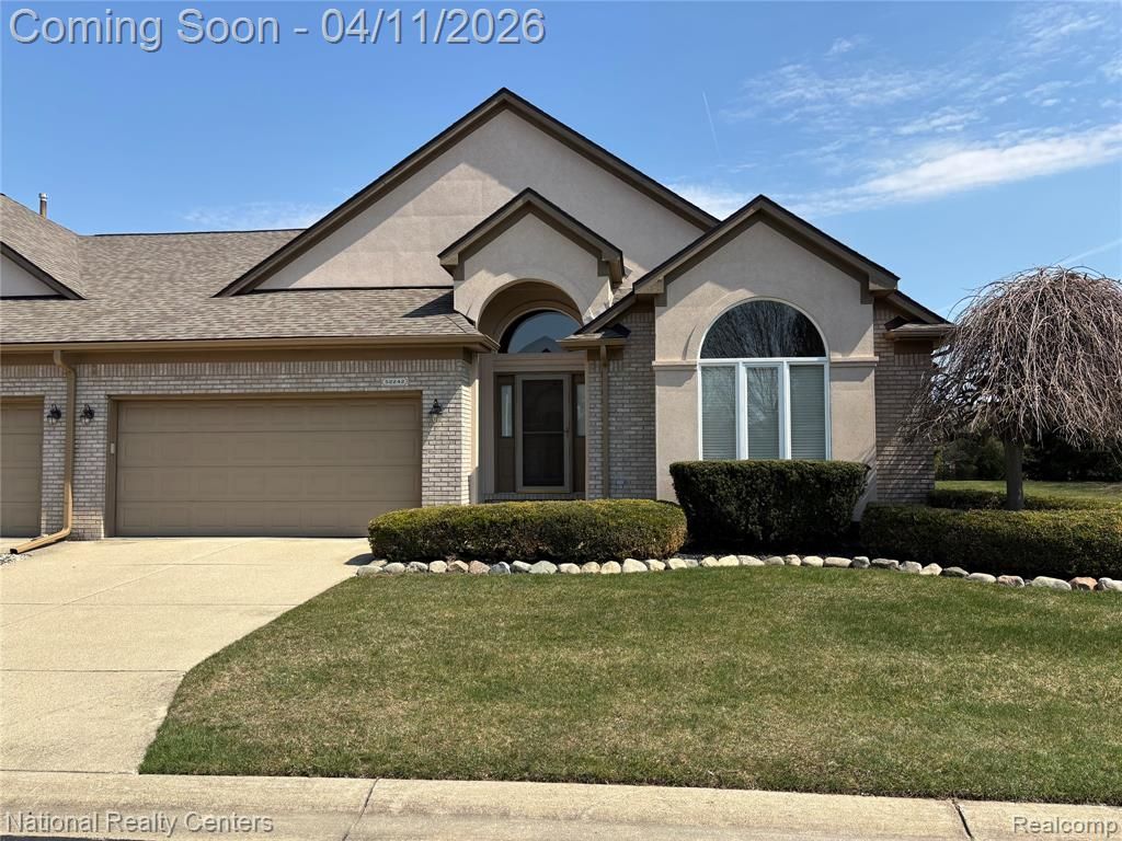 52242 Mitchell Lane 18, Macomb, MI 48042