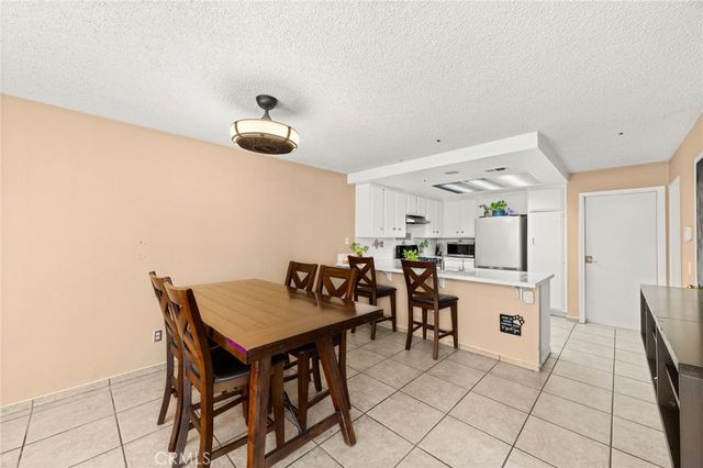 11394 Azure Court, Fontana, CA 92337