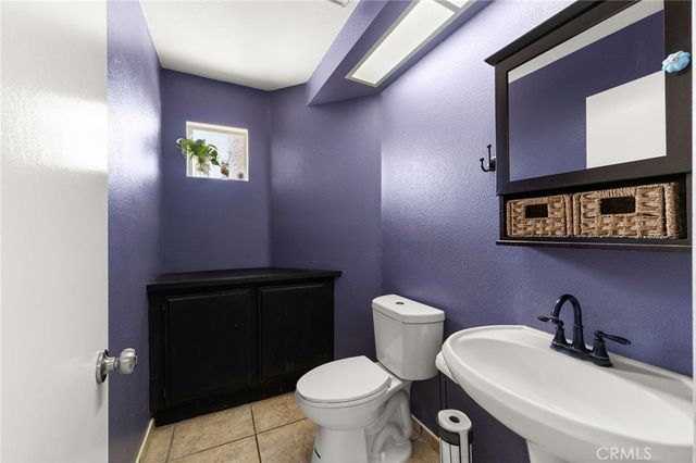 11394 Azure Court, Fontana, CA 92337