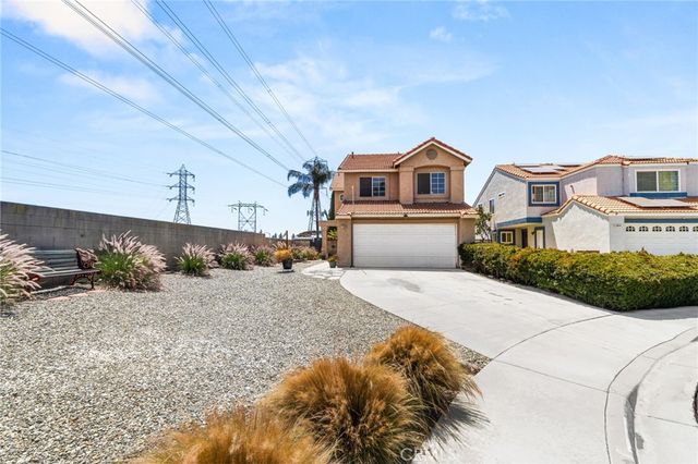 11394 Azure Court, Fontana, CA 92337