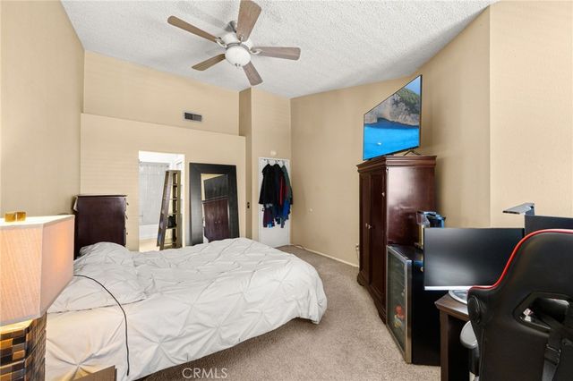 11394 Azure Court, Fontana, CA 92337