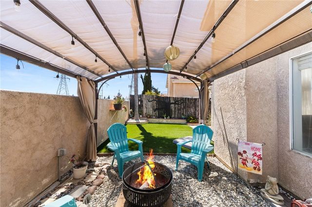 11394 Azure Court, Fontana, CA 92337