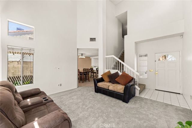 11394 Azure Court, Fontana, CA 92337
