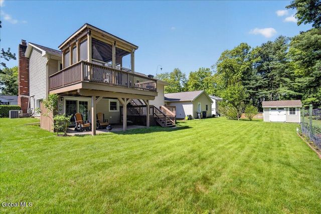 12 Cherry Lane, Clifton Park, NY 12065