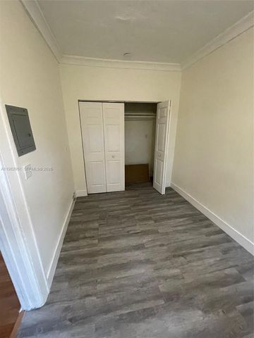 1611 Michigan Ave 15, Miami Beach, FL 33139