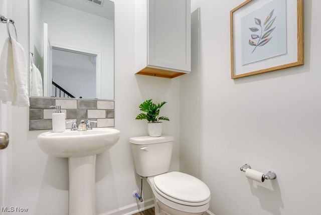 855-2 Dipper Lane, Aurora, OH 44202