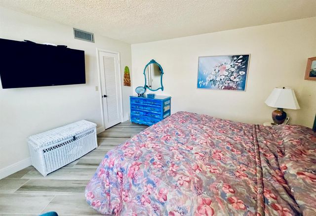 2800 N Ocean Drive A-16d, Riviera Beach, FL 33404