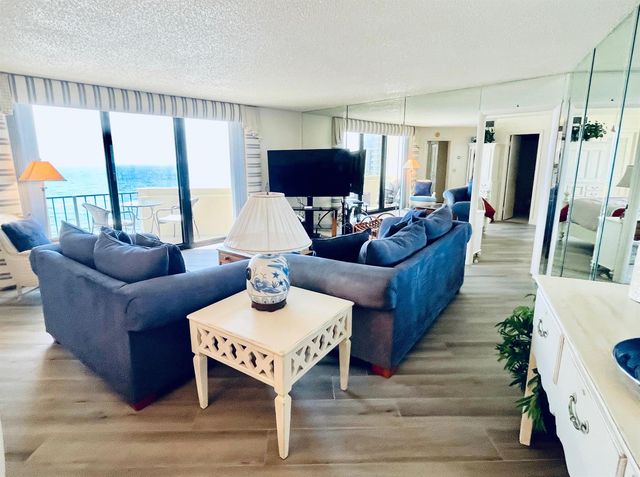 2800 N Ocean Drive A-16d, Riviera Beach, FL 33404