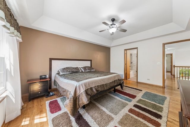 2216 Seaver Lane 2216, Hoffman Estates, IL 60169