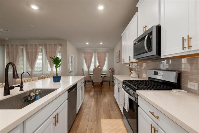 17111 Daylily Dune Way, Hockley, TX 77447