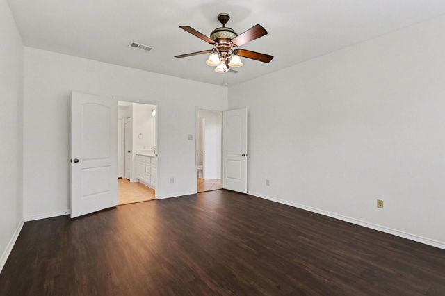 1323 Laura Hills Lane, Spring, TX 77386