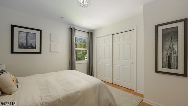 221 Ayliffe Ave, Westfield Town, NJ 07090