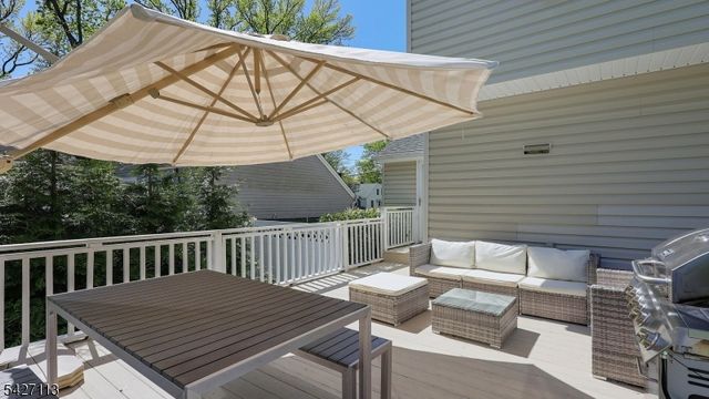 221 Ayliffe Ave, Westfield Town, NJ 07090