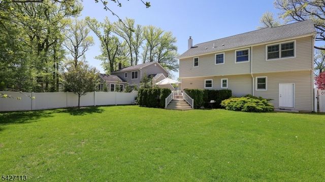 221 Ayliffe Ave, Westfield Town, NJ 07090