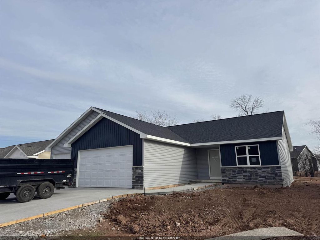 N9284 CONSTELLATION DRIVE, Appleton, WI 54915