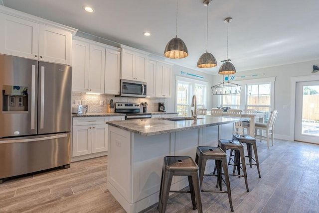 21418 Caribbean Lane, Panama City Beach, FL 32413