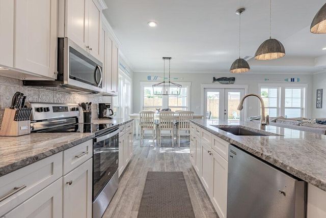 21418 Caribbean Lane, Panama City Beach, FL 32413