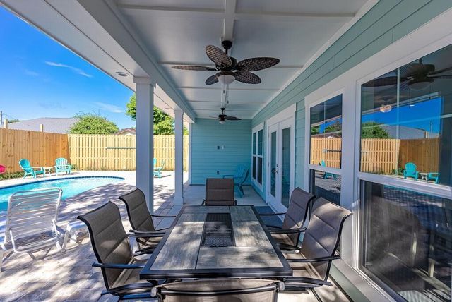 21418 Caribbean Lane, Panama City Beach, FL 32413
