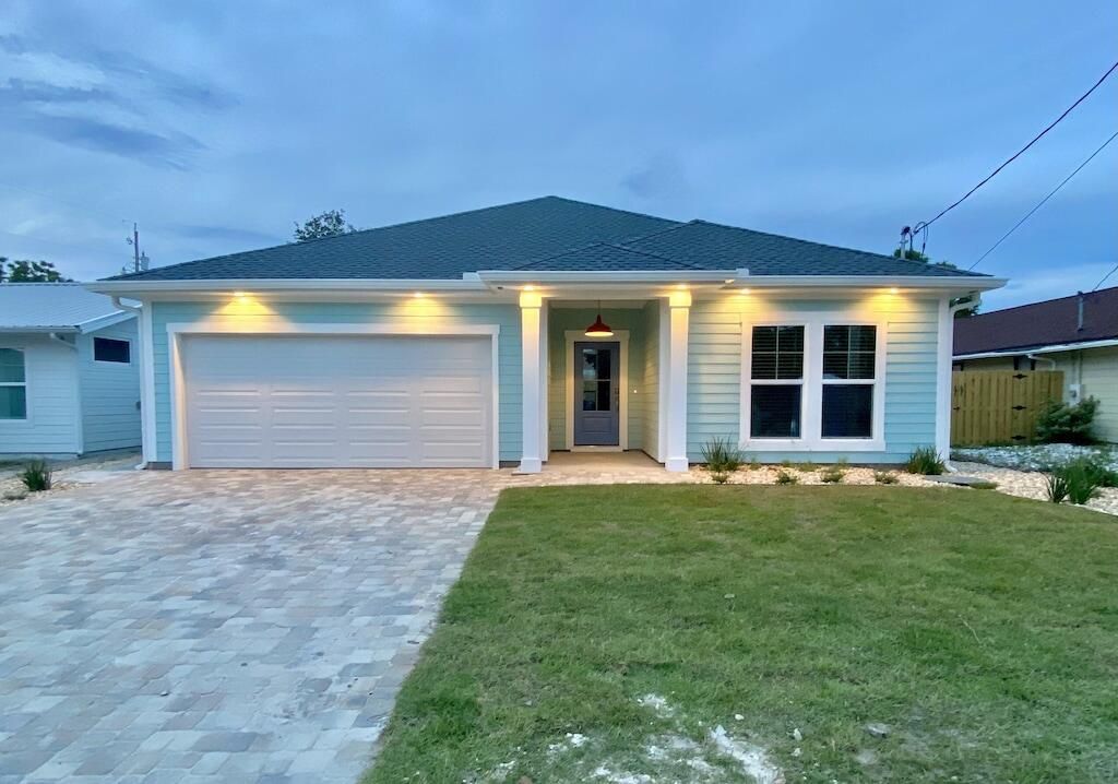 21418 Caribbean Lane, Panama City Beach, FL 32413