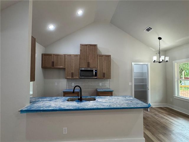 875 Lynn Avenue, Jefferson, GA 30549