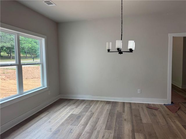 875 Lynn Avenue, Jefferson, GA 30549