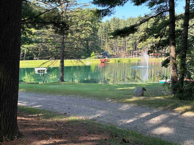 95 Valley of The Pines Trail, Angola, IN 46703