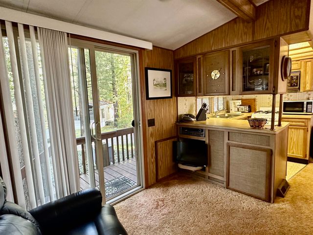 95 Valley of The Pines Trail, Angola, IN 46703